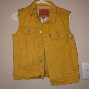Levi’s Denim Mustard Vest